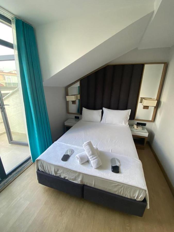 Black Palace Hotel Istanbul Ngoại thất bức ảnh
