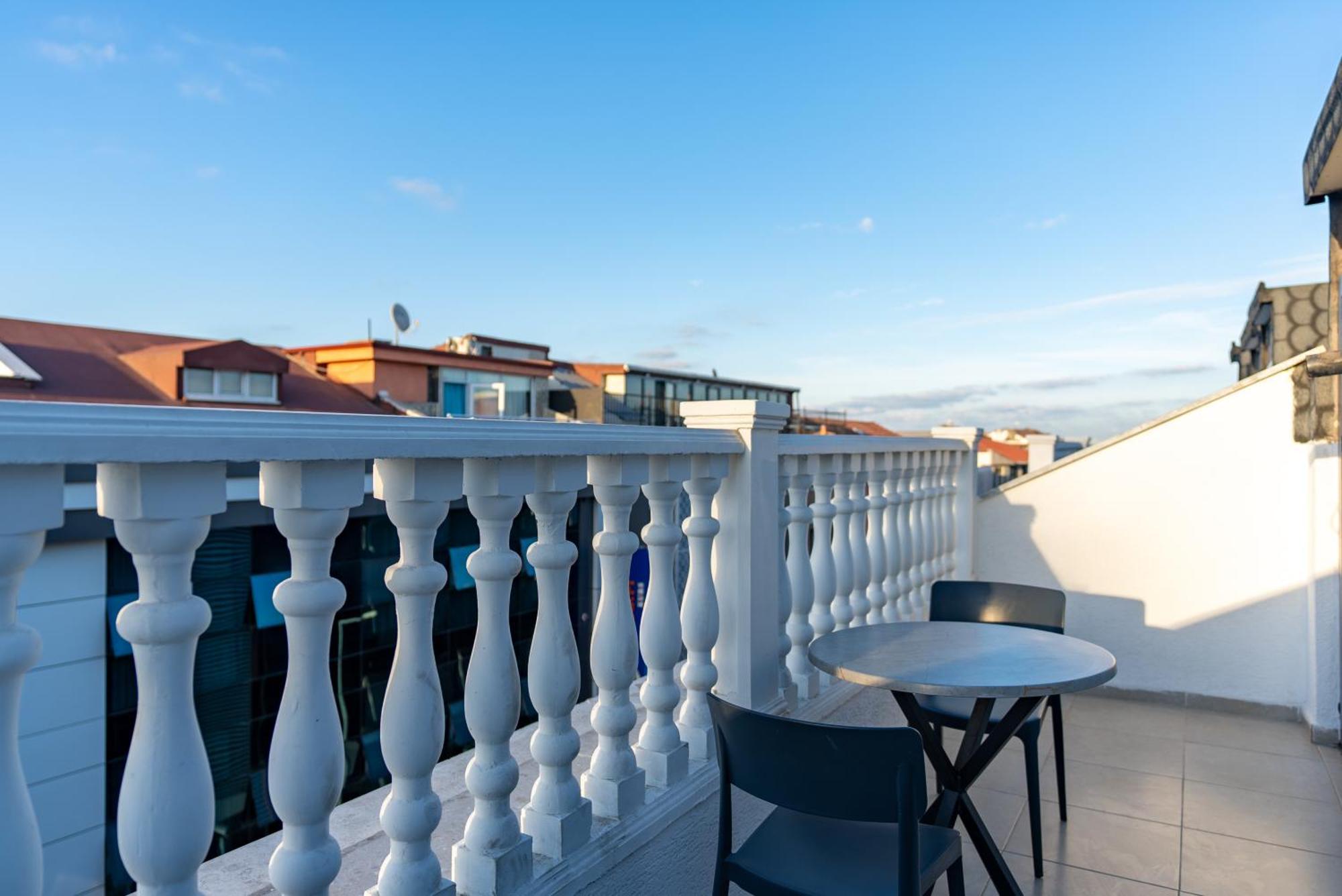 Black Palace Hotel Istanbul Ngoại thất bức ảnh