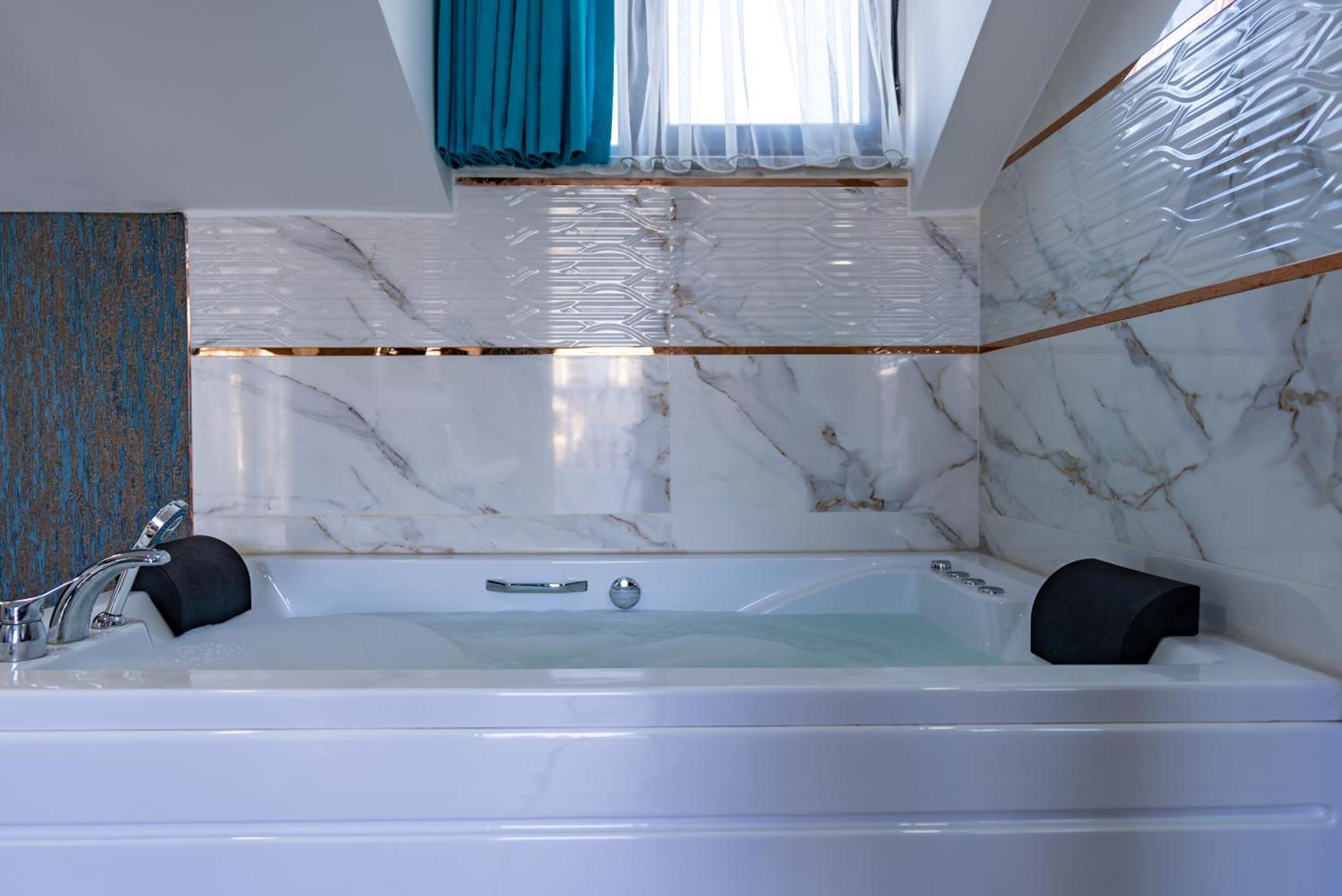 Black Palace Hotel Istanbul Ngoại thất bức ảnh
