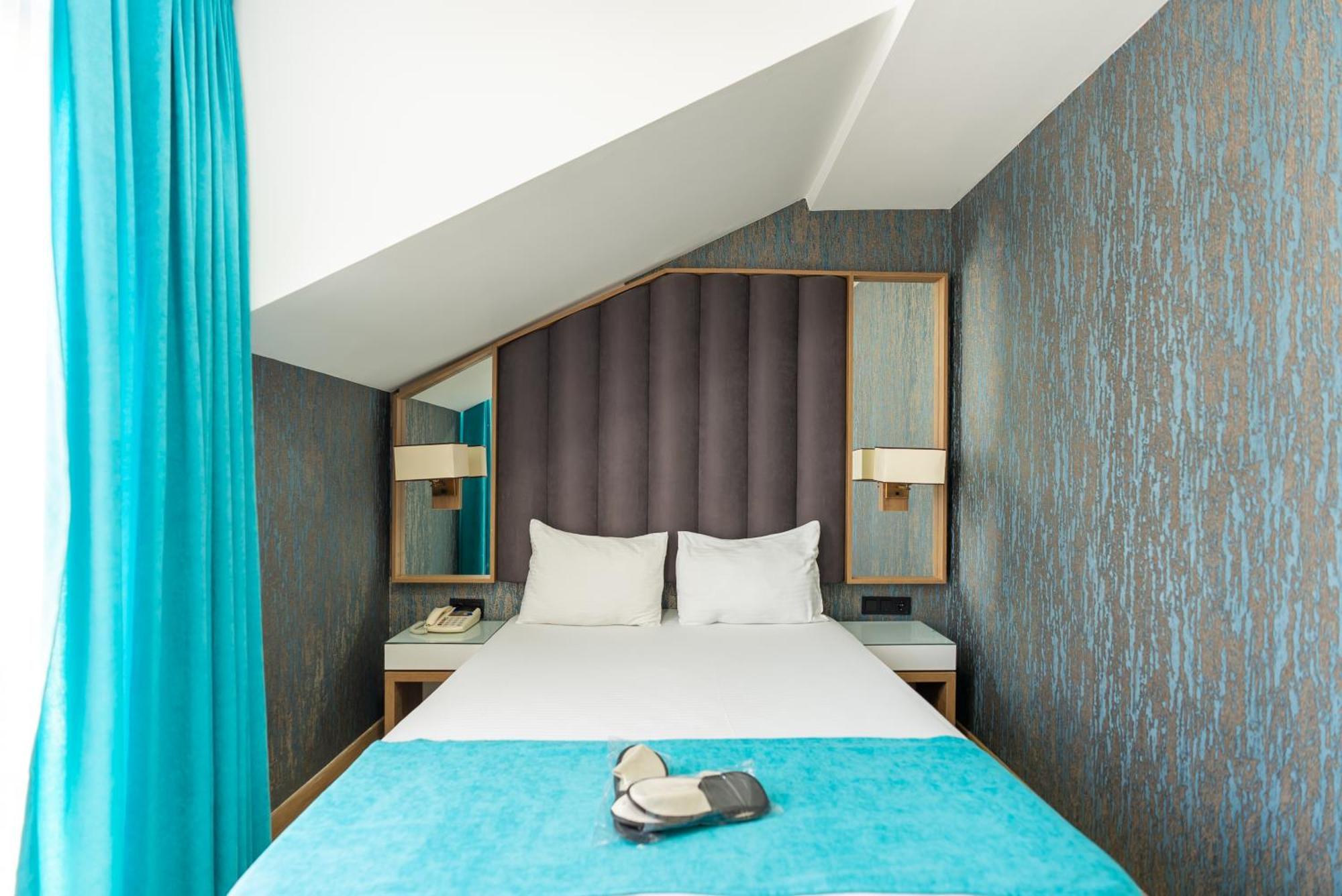 Black Palace Hotel Istanbul Ngoại thất bức ảnh